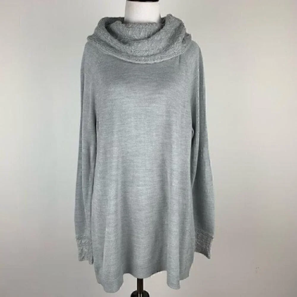 White stag sweater size XL 16-18 Gray metallic